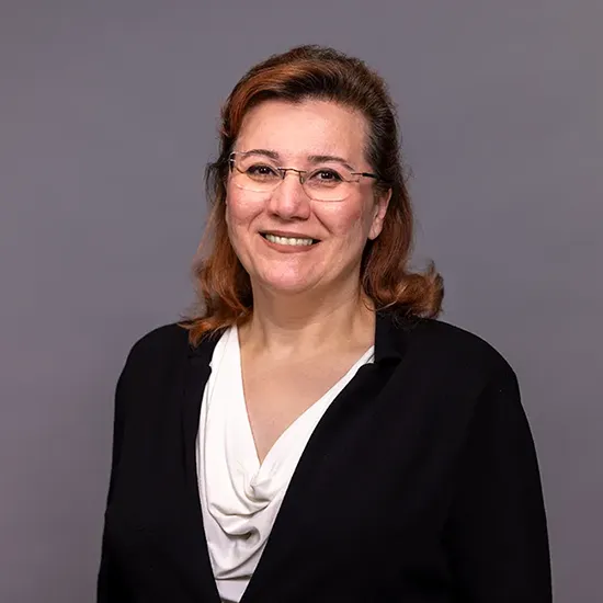 Dr Nastaran Foyouzi_MD_FACOG_FACMG - Southern California Fertility Center